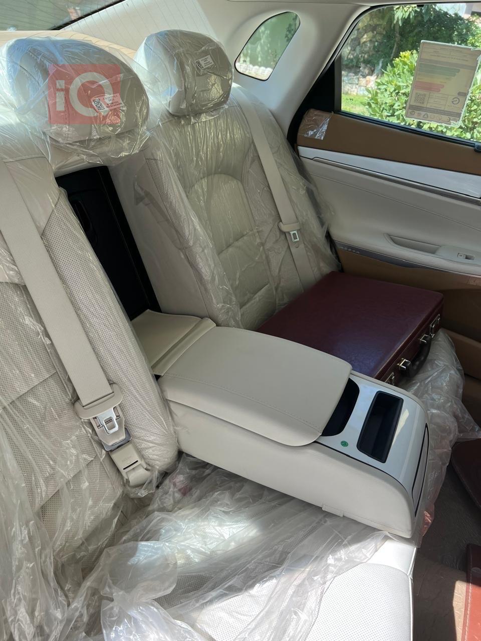 هیۆندای ازێرا